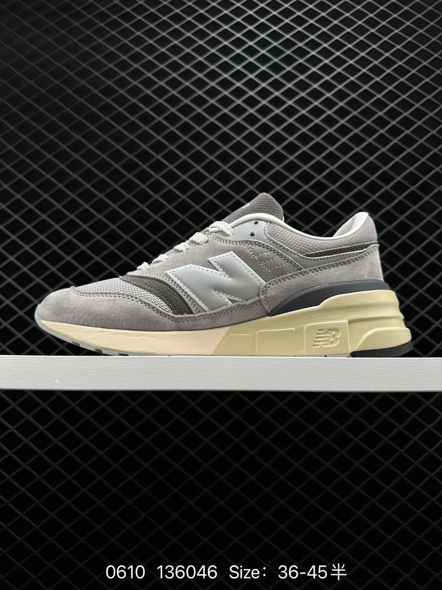 New Balance U997RHA